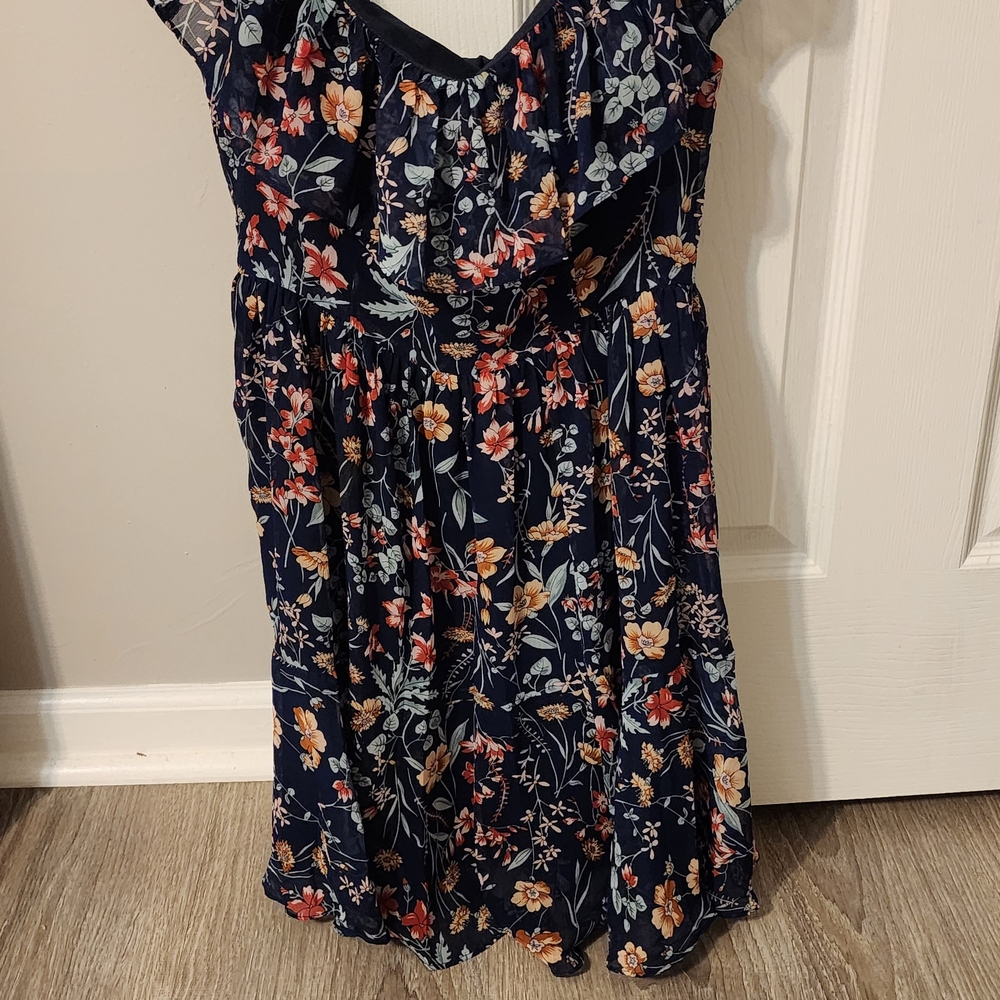 Lulu's Floral Navy Dress